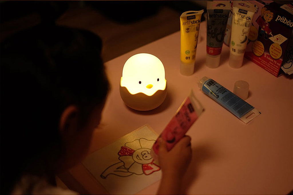 Cute chick egg shell USB rechargeable night light for kids bedroom